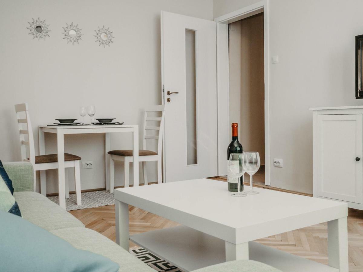 Business And Travel Central Apartment ทิมิชัวรา ภายนอก รูปภาพ